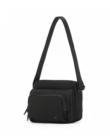 Anti-Theft Shoulder Bag with Triple Front Pockets  TCA981 (Black)